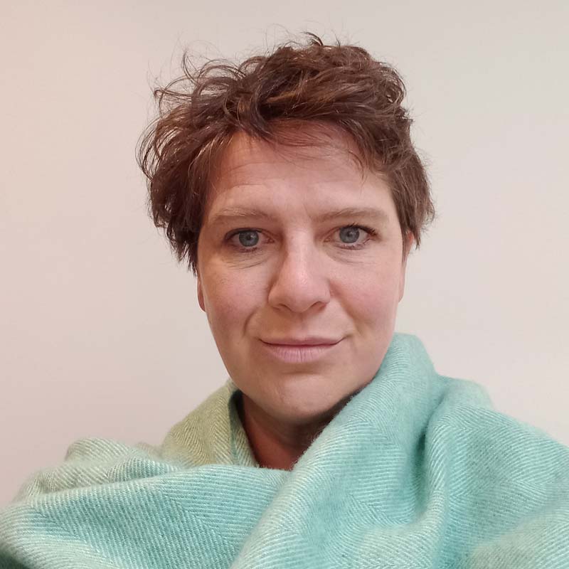 Lorraine Hackett